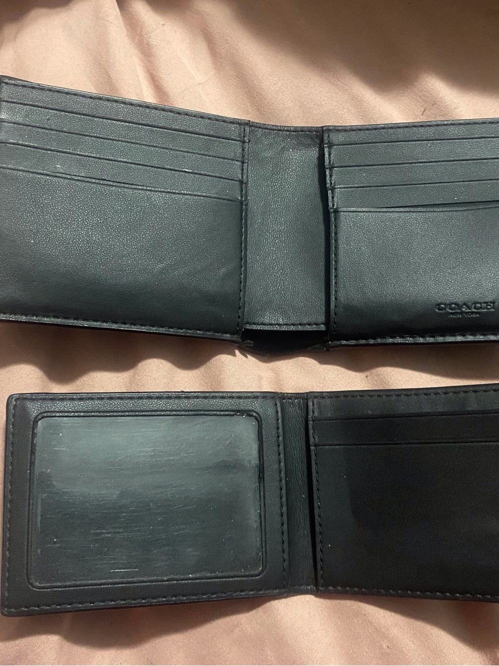 Coach Men's Black Signature Leather Wallet - Picture 9 of 11
